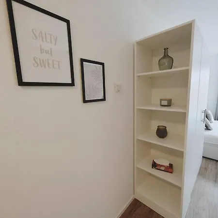 Casa Beach-zentral-outlet-aufzug-parkplatz-unique * Metzingen (Tubingen)